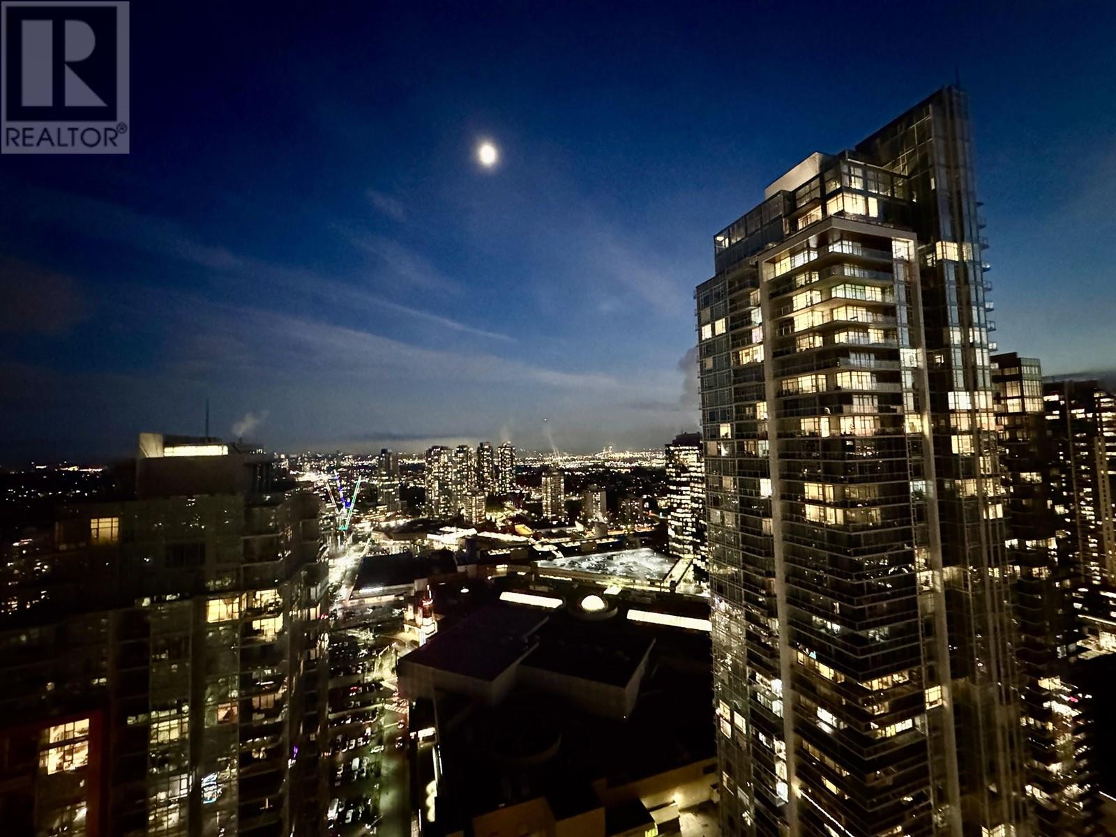 Listing Picture 16 of 27 : 3801 6000 MCKAY AVENUE, Burnaby / 本拿比 - 魯藝地產 Yvonne Lu Group - MLS Medallion Club Member