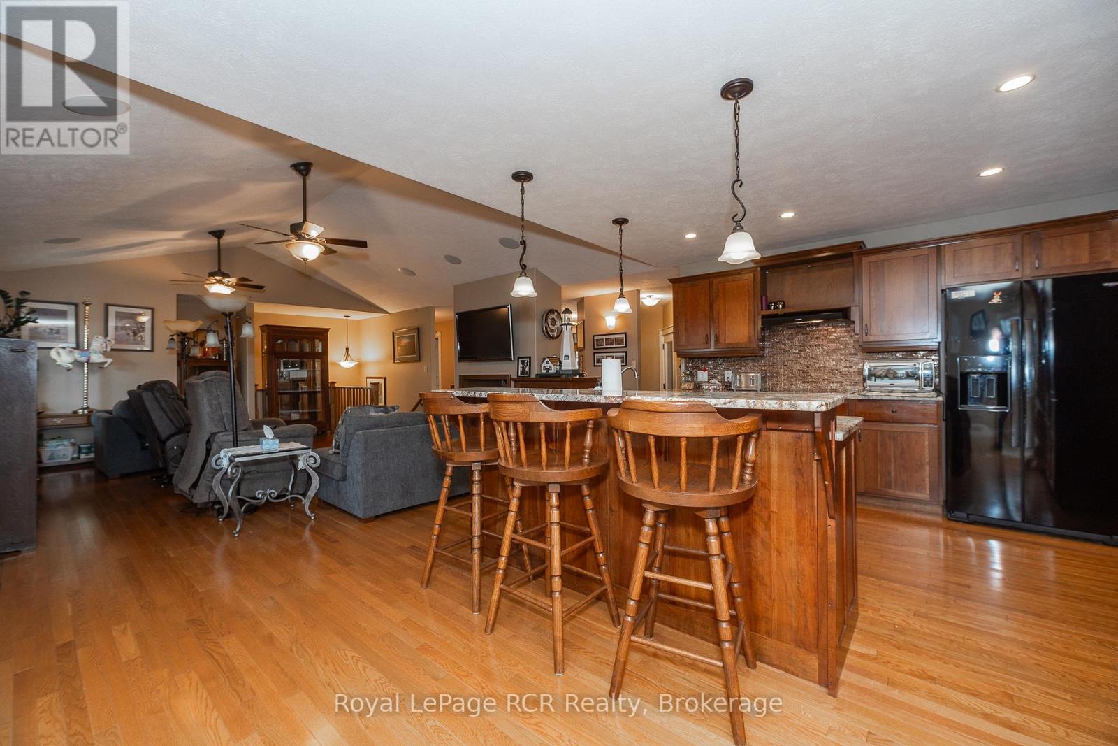 217890 Concession 3 Road, Georgian Bluffs, Ontario  N4K 5N5 - Photo 13 - X11889650