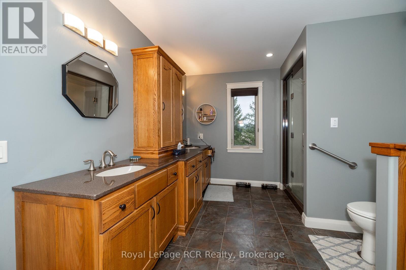 217890 Concession 3 Road, Georgian Bluffs, Ontario  N4K 5N5 - Photo 19 - X11889650