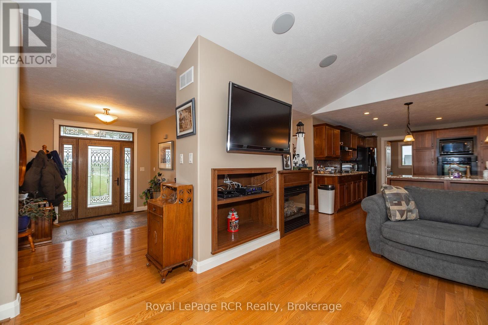217890 Concession 3 Road, Georgian Bluffs, Ontario  N4K 5N5 - Photo 6 - X11889650