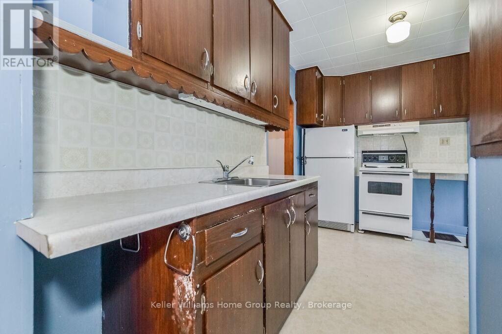 19 Peel Street W, Mapleton, Ontario  N0B 1A0 - Photo 13 - X11889702