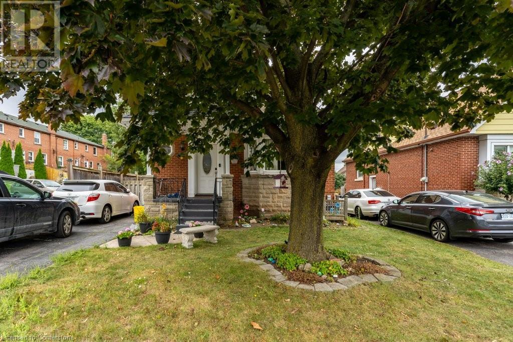 252 Glencairn Avenue, Hamilton, Ontario  L8K 3P2 - Photo 3 - 40684817