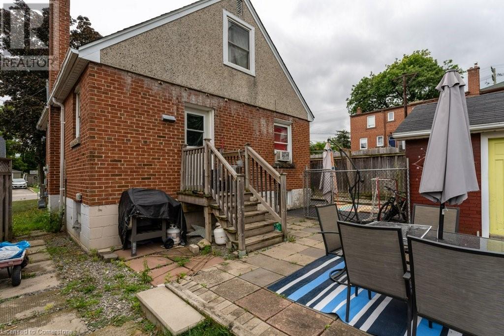 252 Glencairn Avenue, Hamilton, Ontario  L8K 3P2 - Photo 9 - 40684817