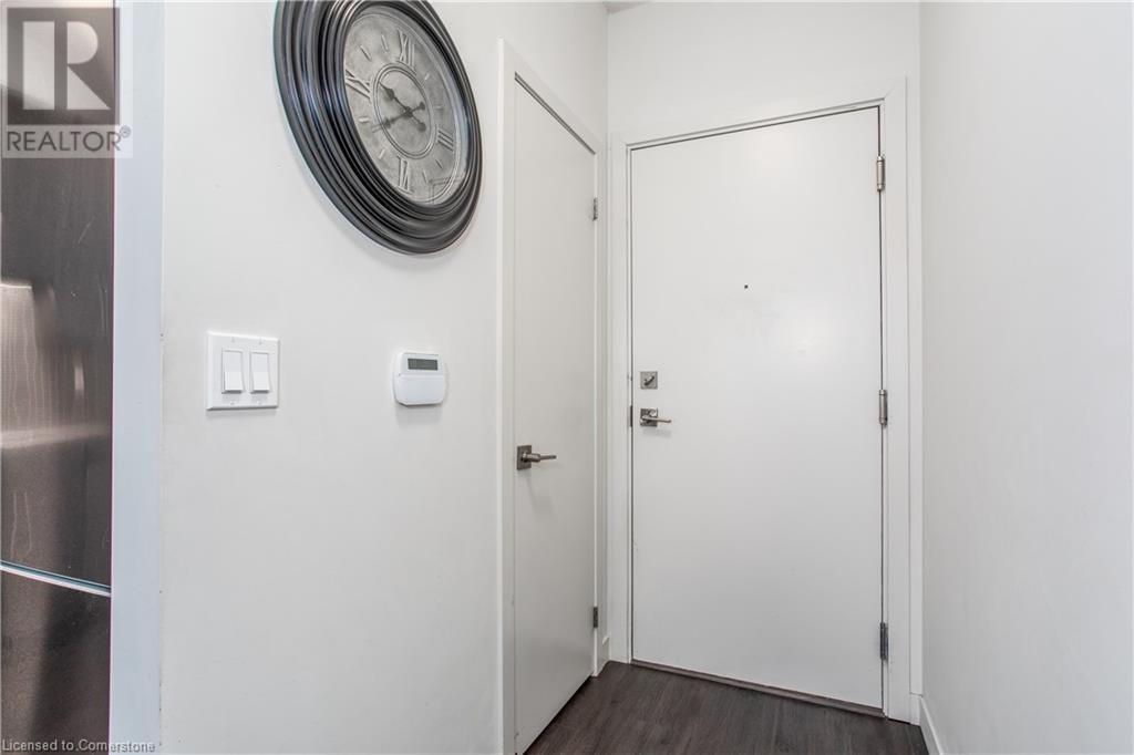 2081 Fairview Street Unit# 1608Burlington, Ontario  L7R 0E4 - Photo 2 - 40684669