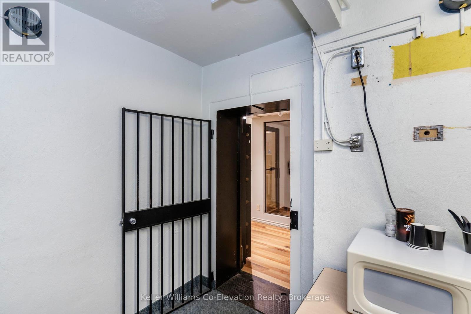 270 King Street, Midland, Ontario  L4R 3M3 - Photo 22 - S11889817