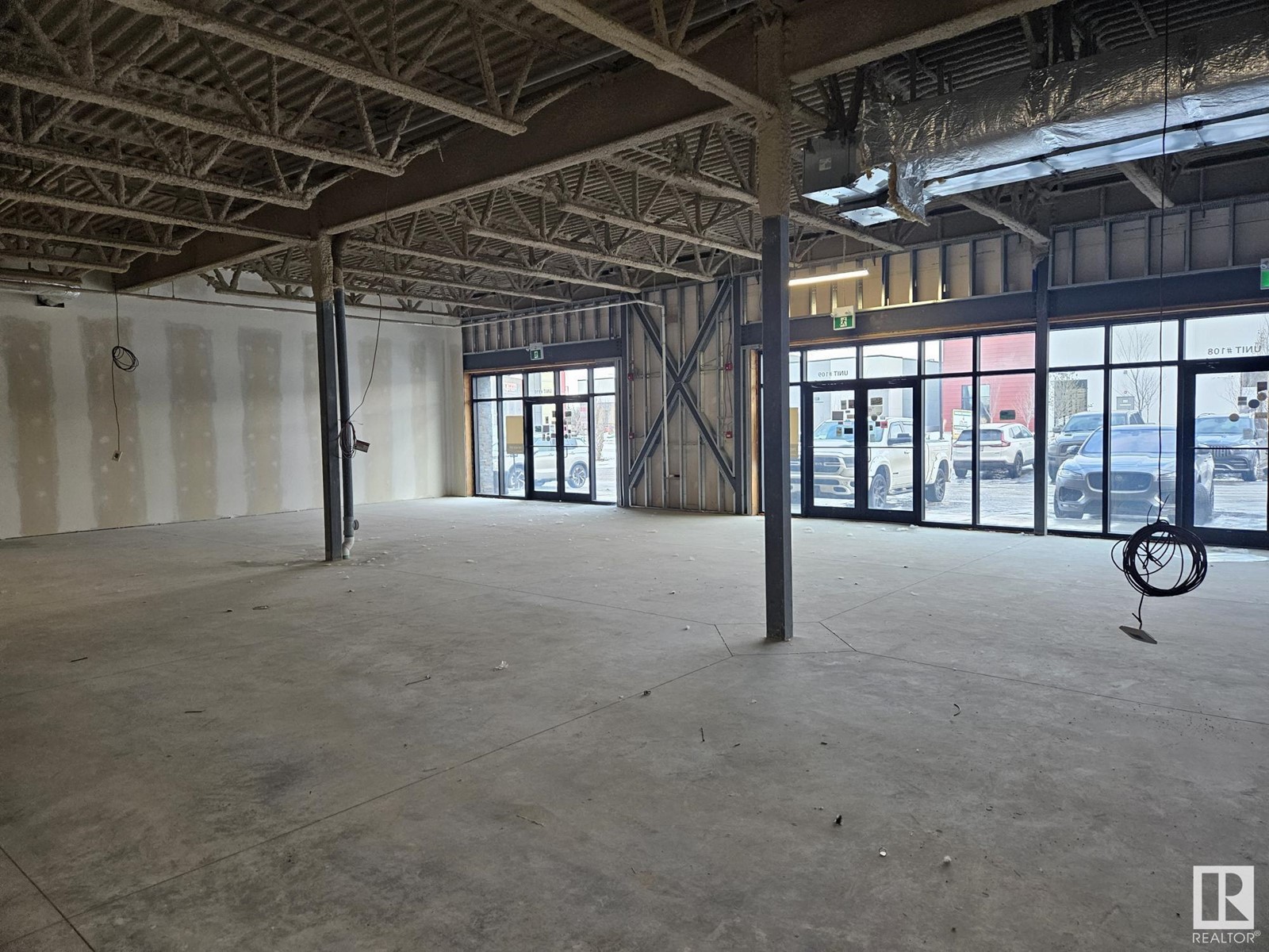 Property at 539 MISTATIM WY NW image