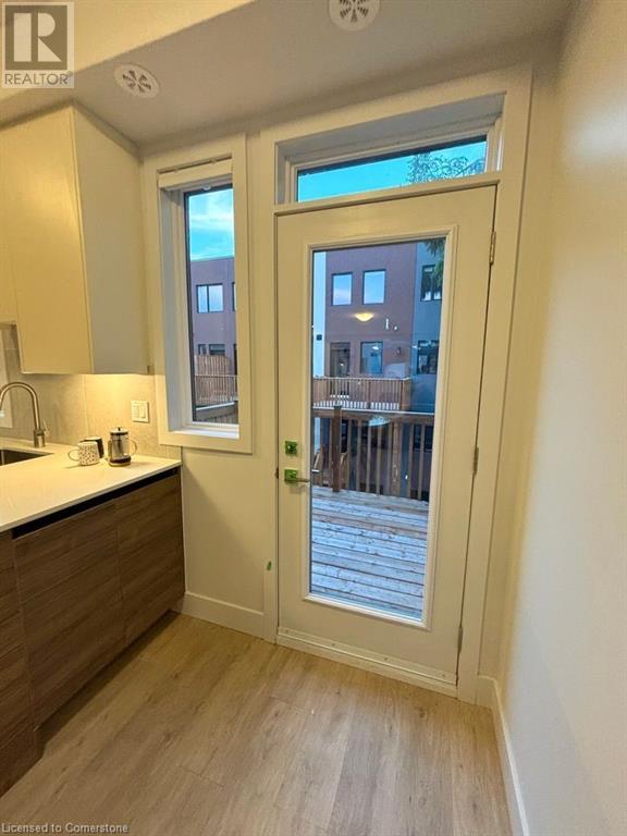 276 Dunsmure Road Unit# 24, Hamilton, Ontario  L8M 0A2 - Photo 10 - 40679480