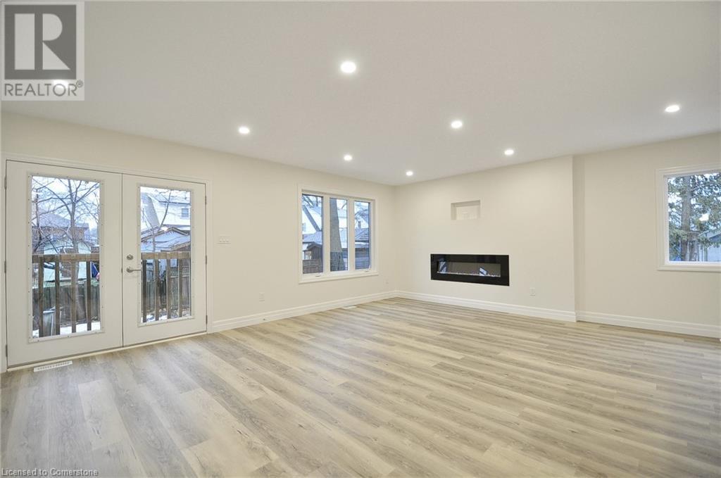 38 Dudhope Avenue, Cambridge, Ontario  N1R 4T3 - Photo 8 - 40684600