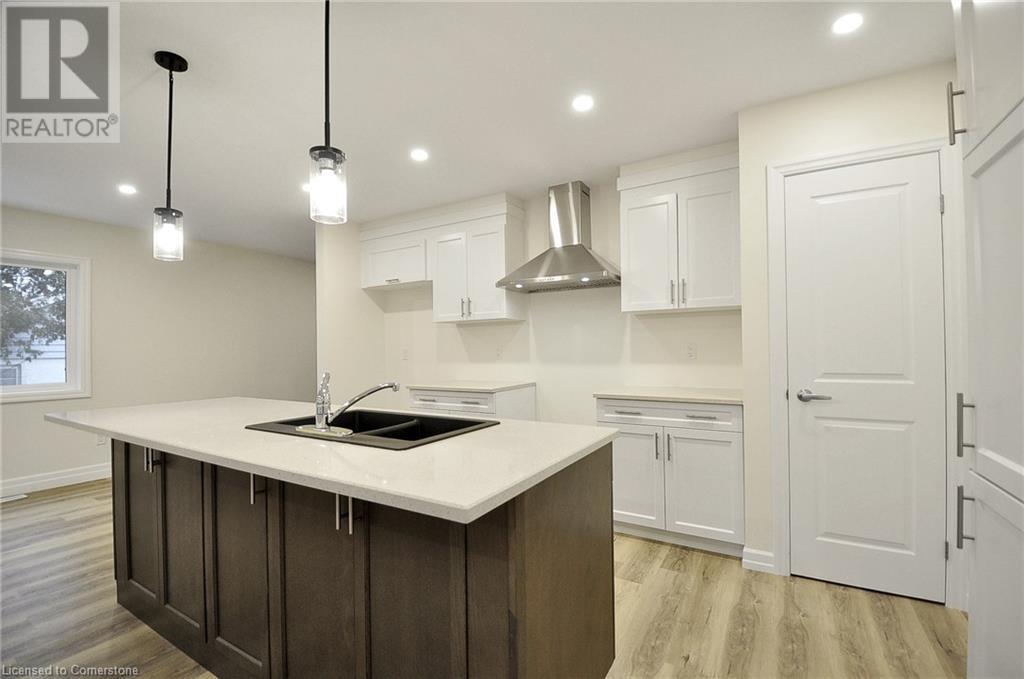 38 Dudhope Avenue, Cambridge, Ontario  N1R 4T3 - Photo 13 - 40684600