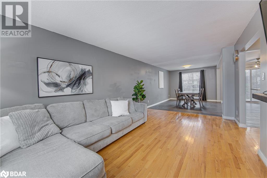 65 Sandy Lane, Angus, Ontario  L0M 1B3 - Photo 5 - 40684468