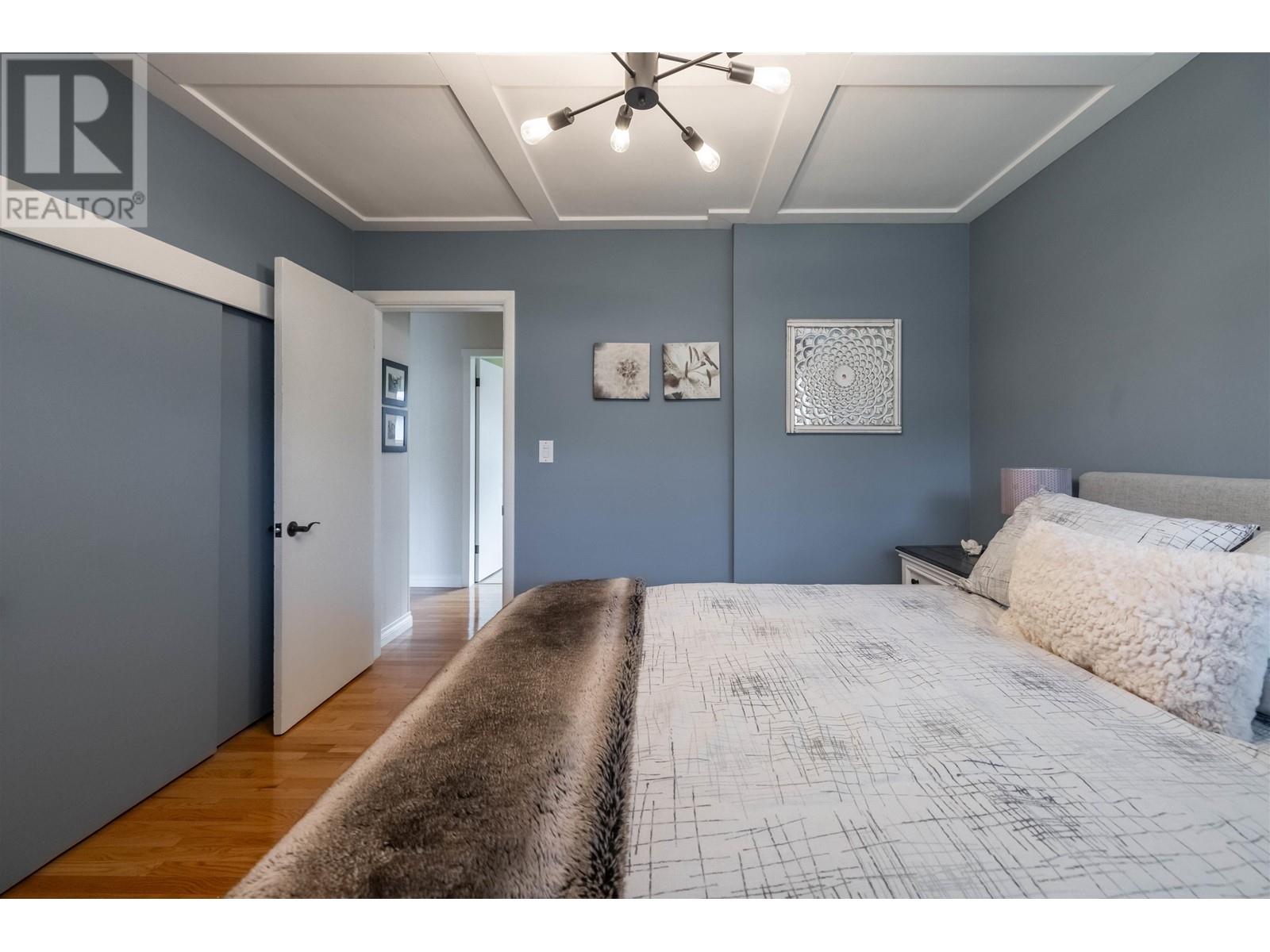 916 Stewart Avenue, Coquitlam, British Columbia  V3K 2N6 - Photo 19 - R2949910