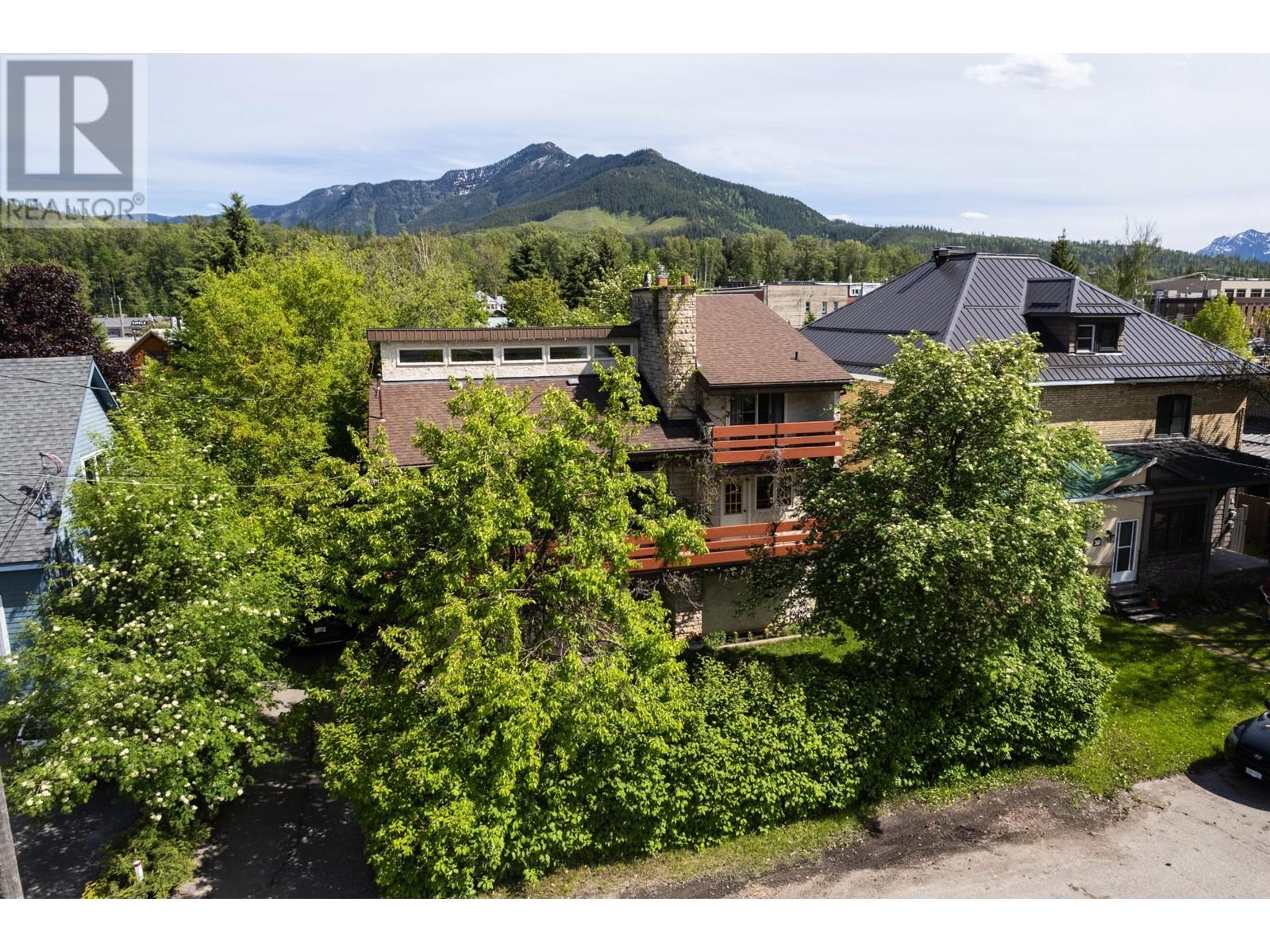 642 4th Avenue, Fernie, British Columbia  V0B 1M0 - Photo 62 - 2477633