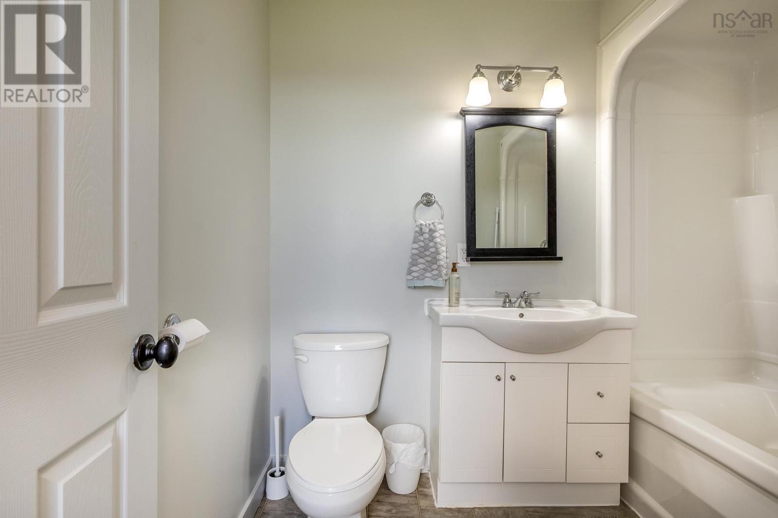 12 Hunter Road, Milford, Nova Scotia  B0N 1Y0 - Photo 14 - 202427819