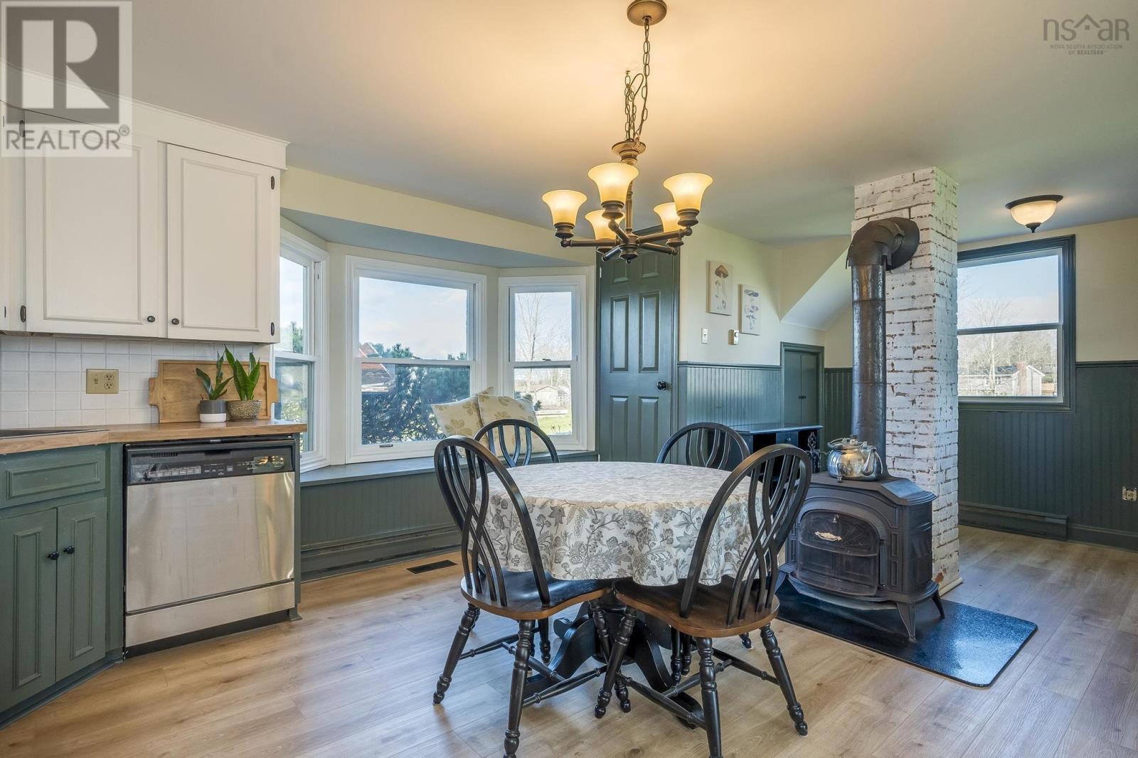 12 Hunter Road, Milford, Nova Scotia  B0N 1Y0 - Photo 4 - 202427819