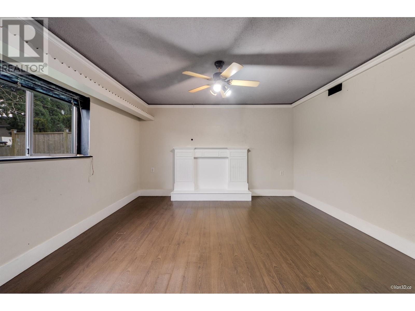 Listing Picture 19 of 27 : 4311 WOODHEAD ROAD, Richmond / 烈治文 - 魯藝地產 Yvonne Lu Group - MLS Medallion Club Member