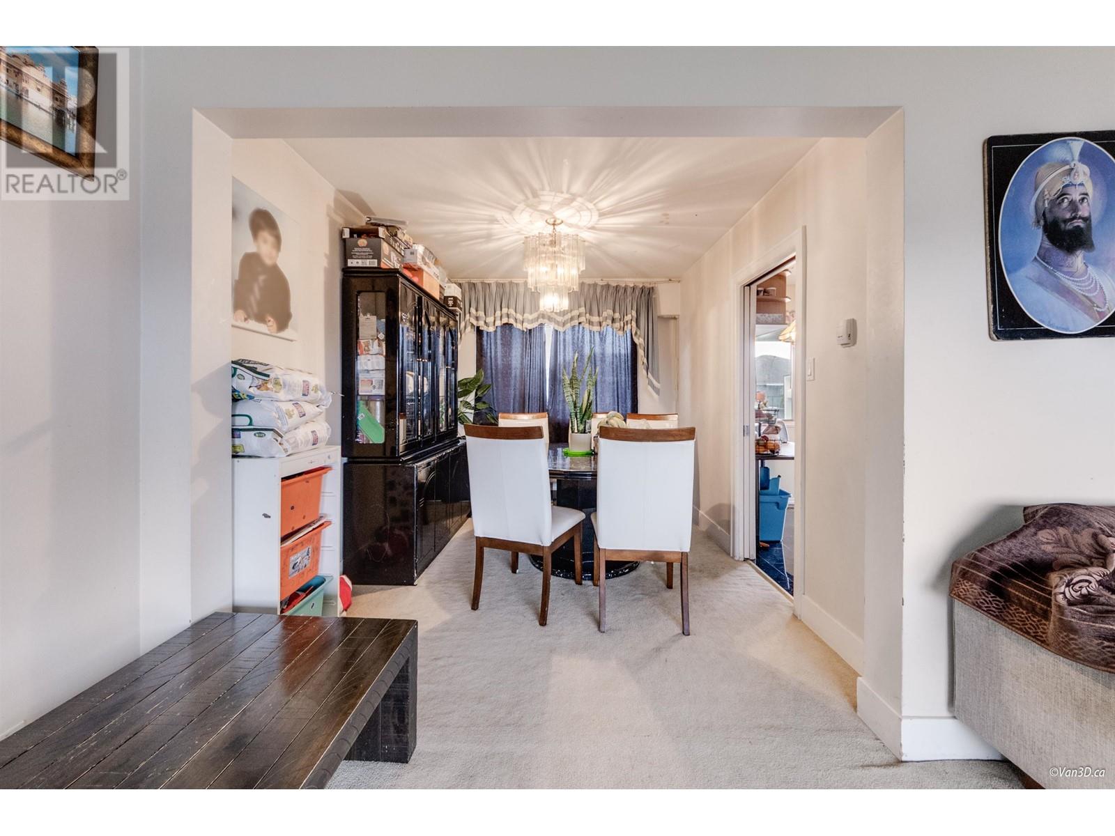 Listing Picture 6 of 27 : 4311 WOODHEAD ROAD, Richmond / 烈治文 - 魯藝地產 Yvonne Lu Group - MLS Medallion Club Member