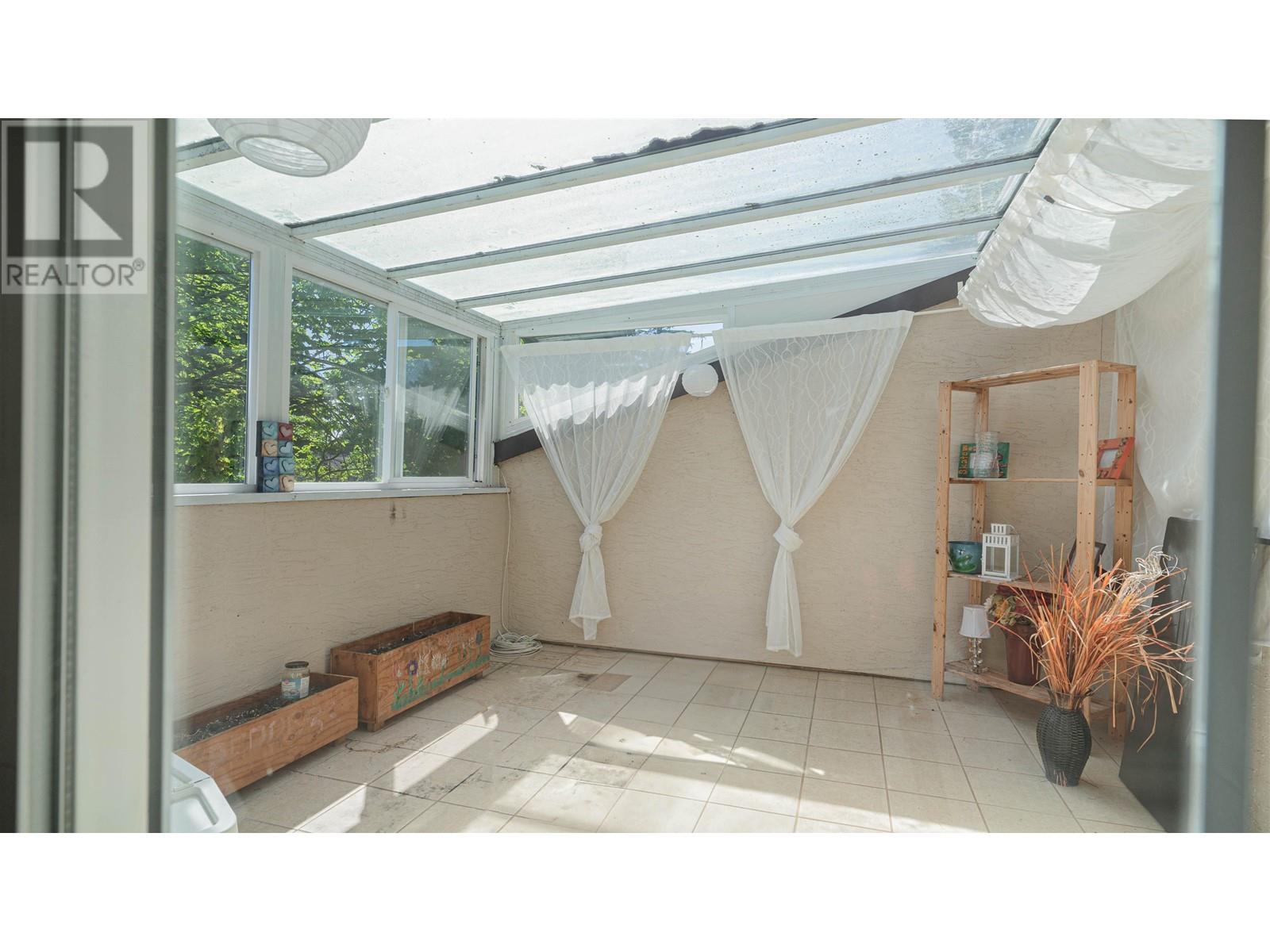 Listing Picture 11 of 16 : 3651 SABLE AVENUE, Richmond / 烈治文 - 魯藝地產 Yvonne Lu Group - MLS Medallion Club Member