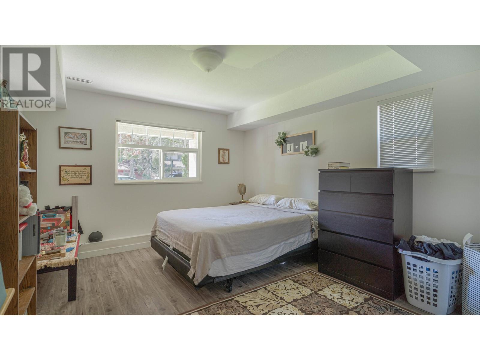 Listing Picture 14 of 16 : 3651 SABLE AVENUE, Richmond / 烈治文 - 魯藝地產 Yvonne Lu Group - MLS Medallion Club Member