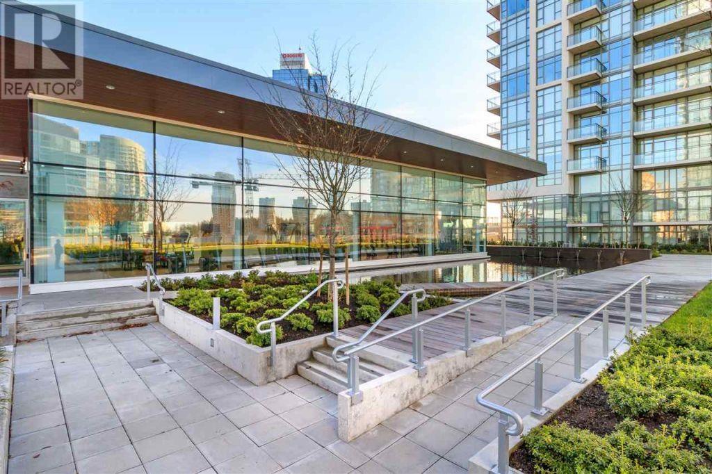 Listing Picture 16 of 20 : 2111 6098 STATION STREET, Burnaby / 本拿比 - 魯藝地產 Yvonne Lu Group - MLS Medallion Club Member