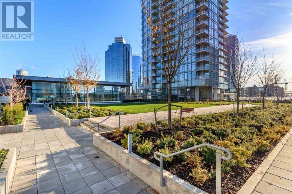 Listing Picture 15 of 20 : 2111 6098 STATION STREET, Burnaby / 本拿比 - 魯藝地產 Yvonne Lu Group - MLS Medallion Club Member