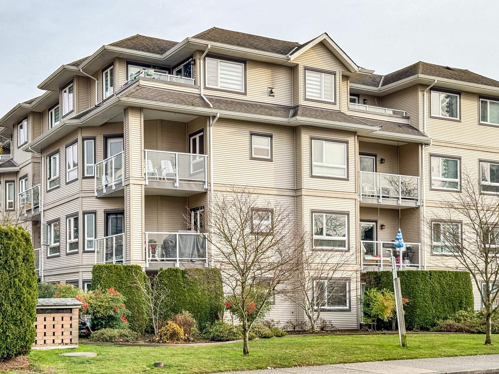 411 8142 120a Street, Surrey, British Columbia  V3W 0N1 - Photo 39 - R2949935