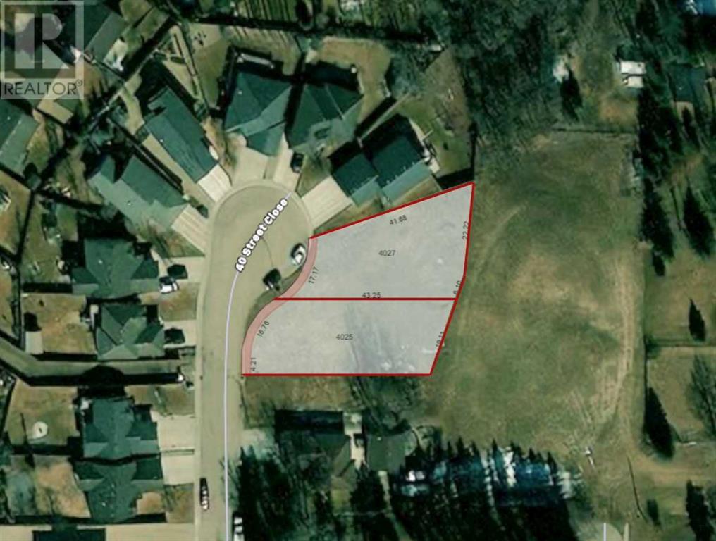 4025 & 4027 40 Streetclose, Ponoka, Alberta  T4J 1A9 - Photo 1 - A2183246