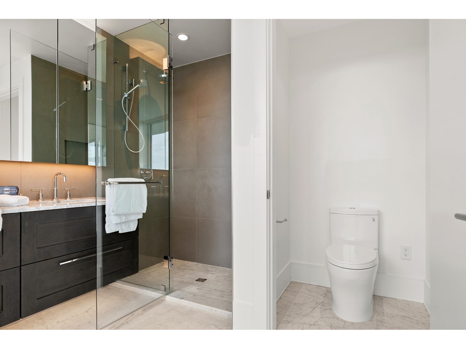 1701 1500 Martin Street, Surrey, British Columbia  V3Z 2L5 - Photo 24 - R2950057