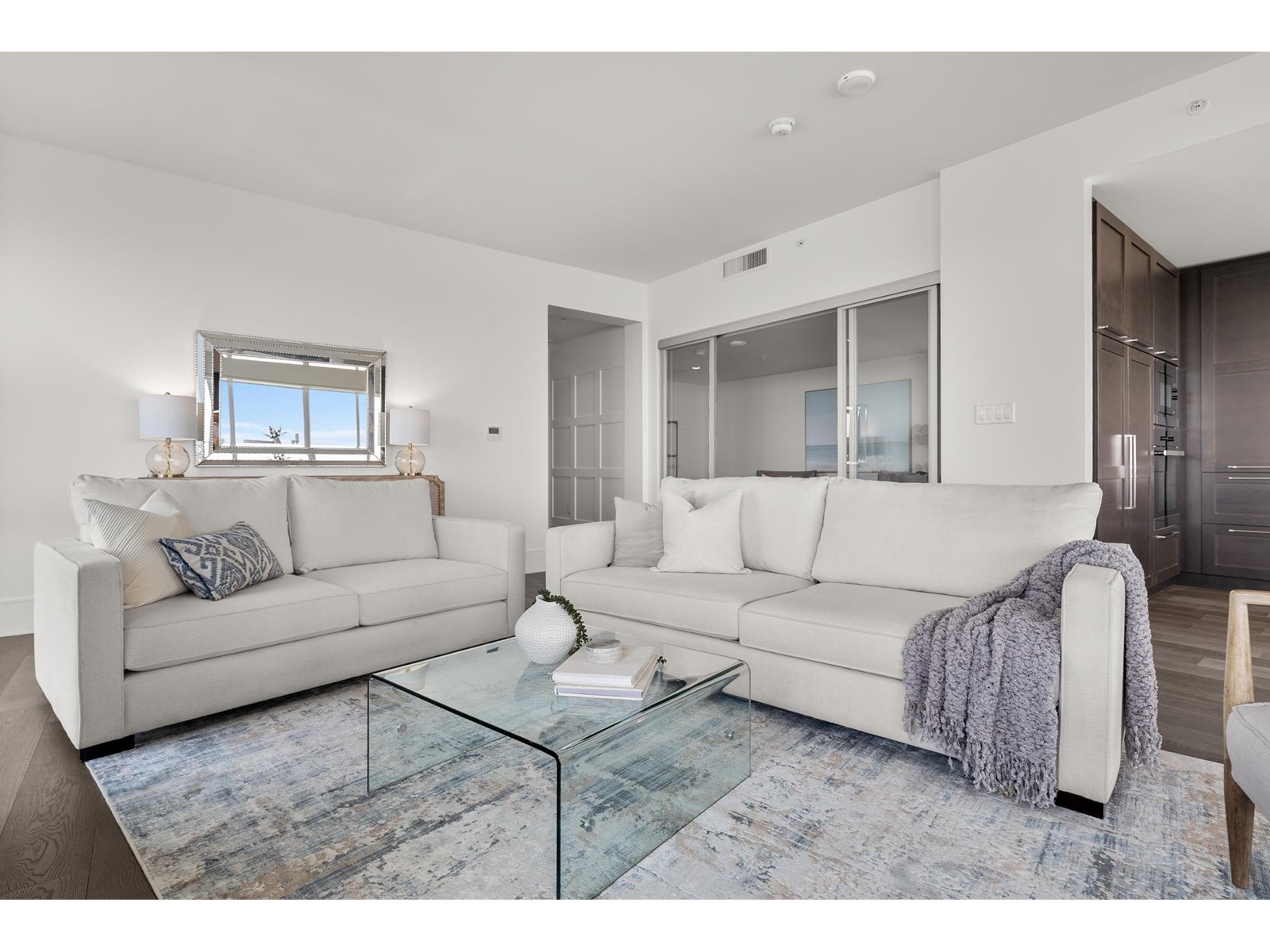 1701 1500 Martin Street, Surrey, British Columbia  V3Z 2L5 - Photo 9 - R2950057