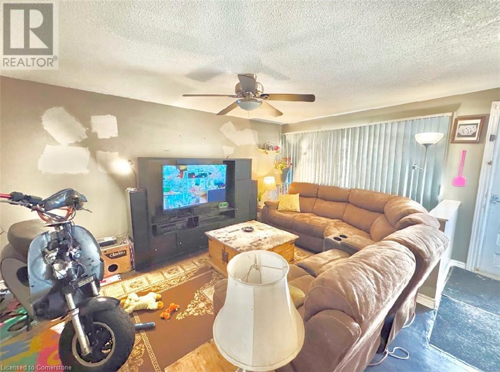 196 Traynor Avenue, Kitchener, Ontario  N2C 1W6 - Photo 10 - 40678625