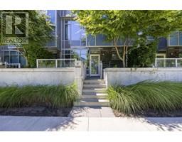 4 5233 GILBERT ROAD, Richmond, British Columbia