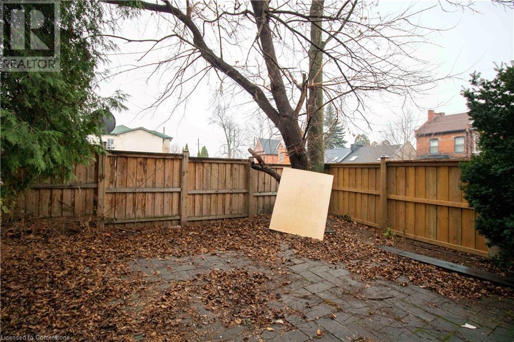 417 King Street W, Hamilton, Ontario  L8P 1B5 - Photo 38 - 40684441