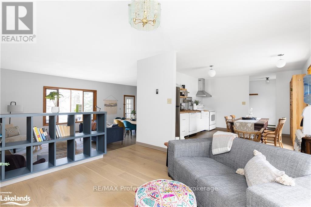 1001 Hemlock Road, Lake Of Bays, Ontario  P1H 2J6 - Photo 32 - X10437845