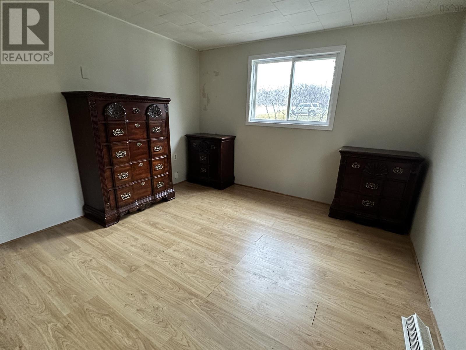 83 Glenwood Street, Milton, Nova Scotia  B0T 1P0 - Photo 16 - 202428173