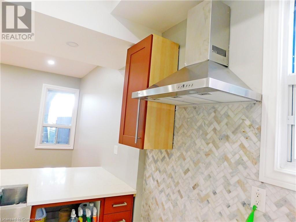 8 Harvey Street, Hamilton, Ontario  L8L 2L8 - Photo 14 - 40684871