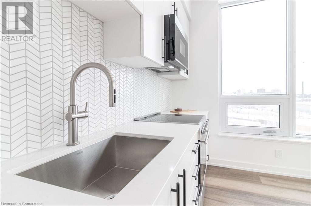 15 Wellington Street S Unit# 302, Kitchener, Ontario  N2G 0E4 - Photo 6 - 40684715