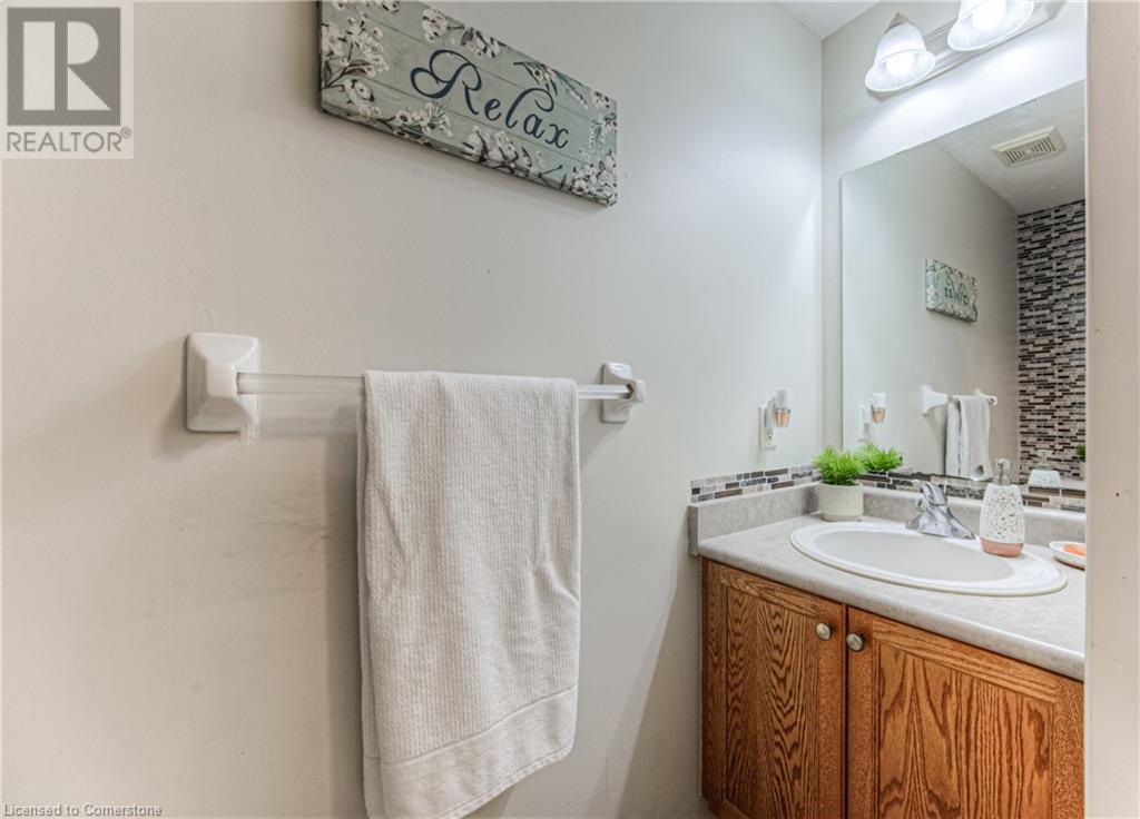 42 Green Valley Drive Unit# 28Kitchener, Ontario  N2P 2C3 - Photo 5 - 40638566