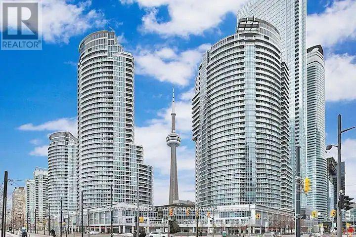 603 - 208 Queens Quay W, Toronto, Ontario  M5J 2Y5 - Photo 1 - C11890178