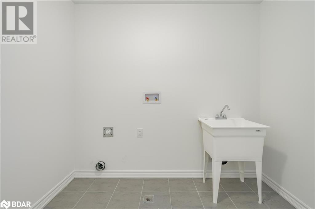 89 Berkely Street, Wasaga Beach, Ontario  L9Z 2N5 - Photo 21 - 40668933