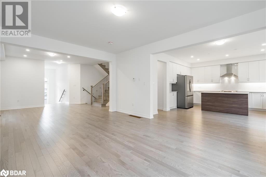 89 Berkely Street, Wasaga Beach, Ontario  L9Z 2N5 - Photo 10 - 40668933