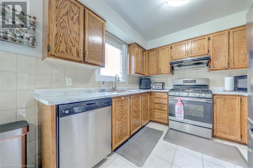 31 Vega Crescent, Hamilton, Ontario  L8E 4S6 - Photo 10 - 40684885