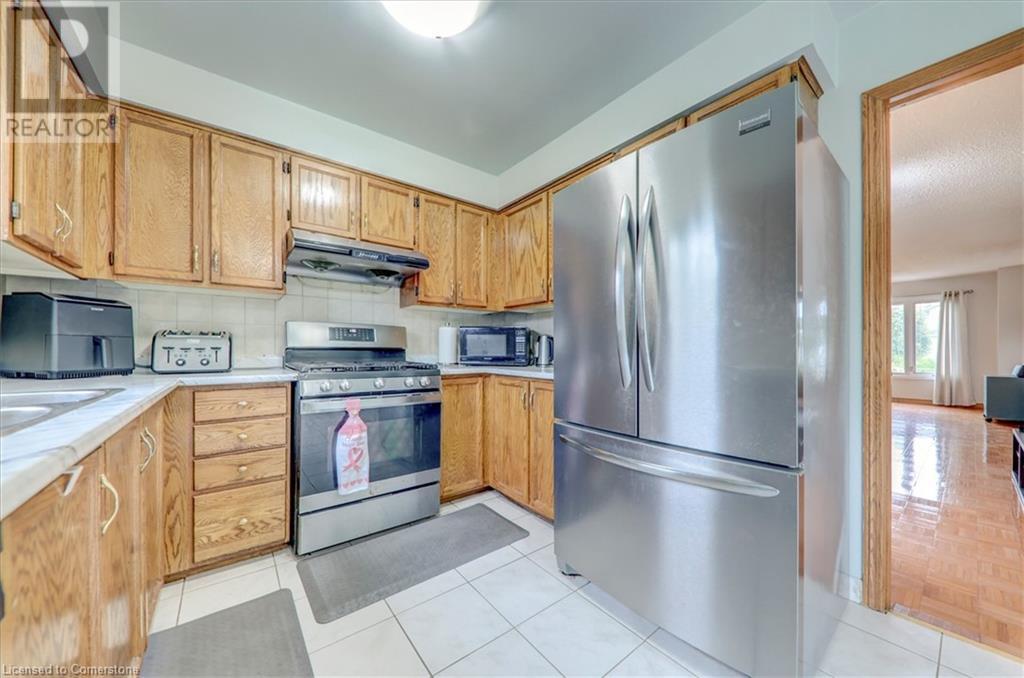 31 Vega Crescent, Hamilton, Ontario  L8E 4S6 - Photo 11 - 40684885