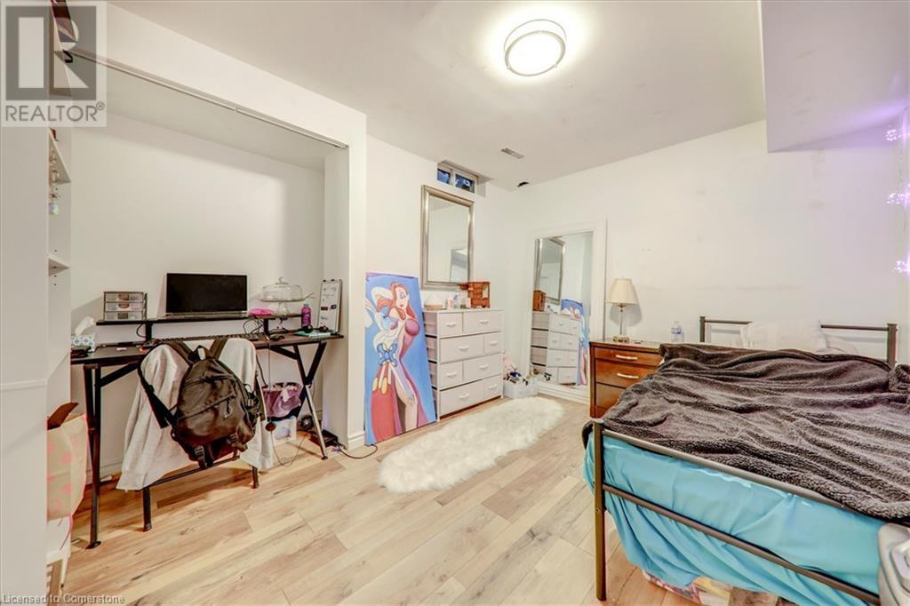 31 Vega Crescent, Hamilton, Ontario  L8E 4S6 - Photo 33 - 40684885