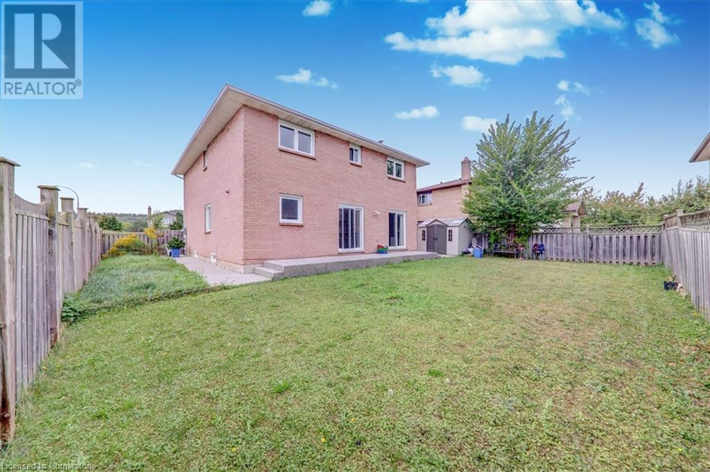 31 Vega Crescent, Hamilton, Ontario  L8E 4S6 - Photo 38 - 40684885