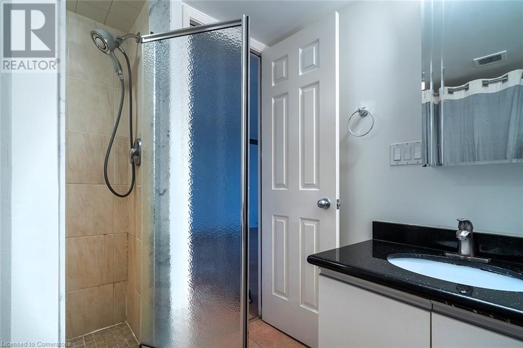 55 Kingsbridge Garden Circle Unit# 704, Mississauga, Ontario  L5R 1Y1 - Photo 13 - 40684486