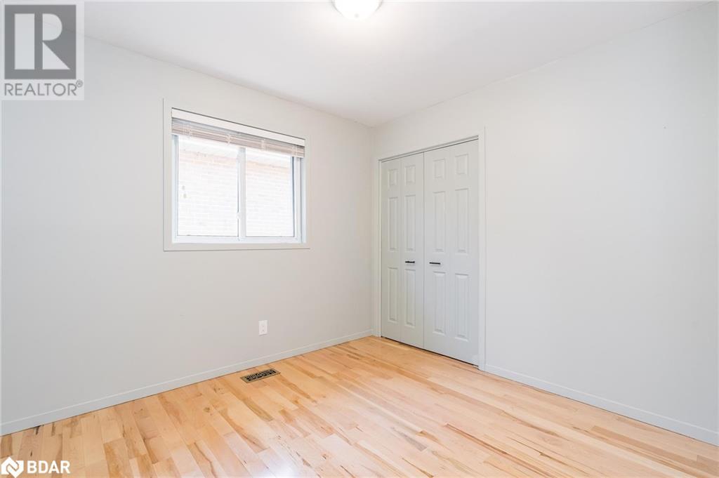 431 Innisfil Street, Barrie, Ontario  L4N 3H1 - Photo 14 - 40679208