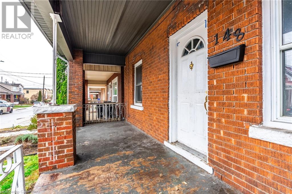 148 Leinster Avenue N, Hamilton, Ontario  L8L 6X9 - Photo 2 - 40684899