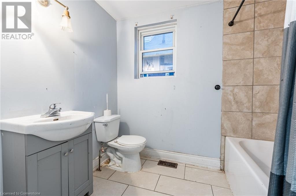 148 Leinster Avenue N, Hamilton, Ontario  L8L 6X9 - Photo 23 - 40684899