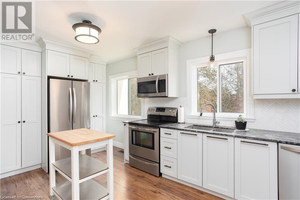 432 Burlington Avenue Unit# 4, Burlington, Ontario  L7S 1R4 - Photo 2 - 40684240