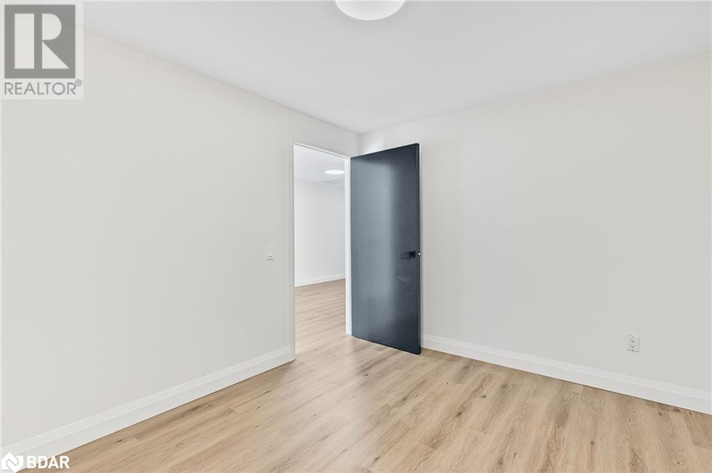 11 Patterson Road Unit# 23, Barrie, Ontario  L4N 7W5 - Photo 11 - 40684891