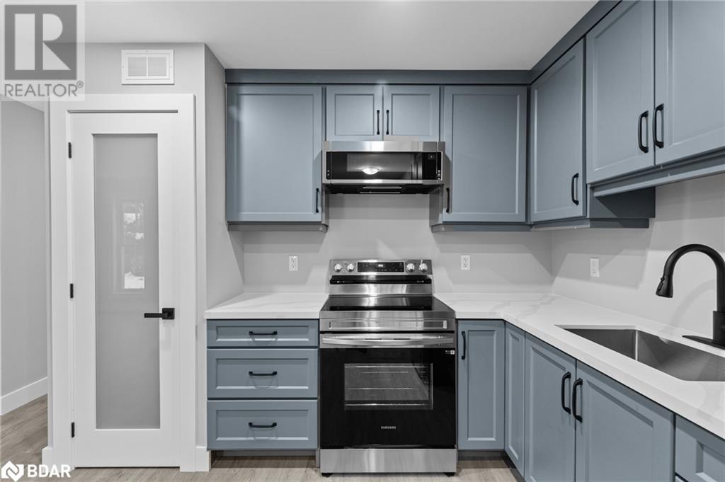 47 Creighton Street Unit# 1, Orillia, Ontario  L3V 1B1 - Photo 11 - 40684861